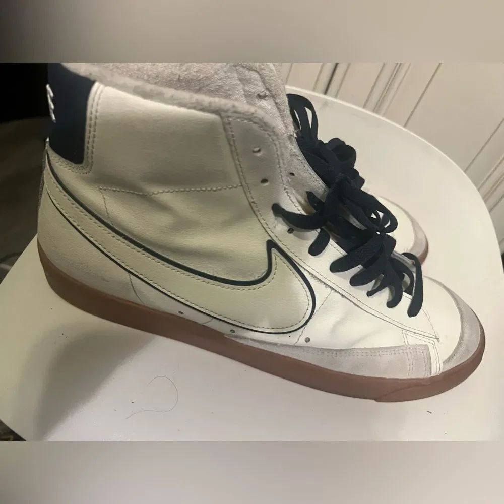 Nike Blazer Mid ‘77 Premium Mens Sz 13 Sail Navy Gum Sneakers DQ7672-100